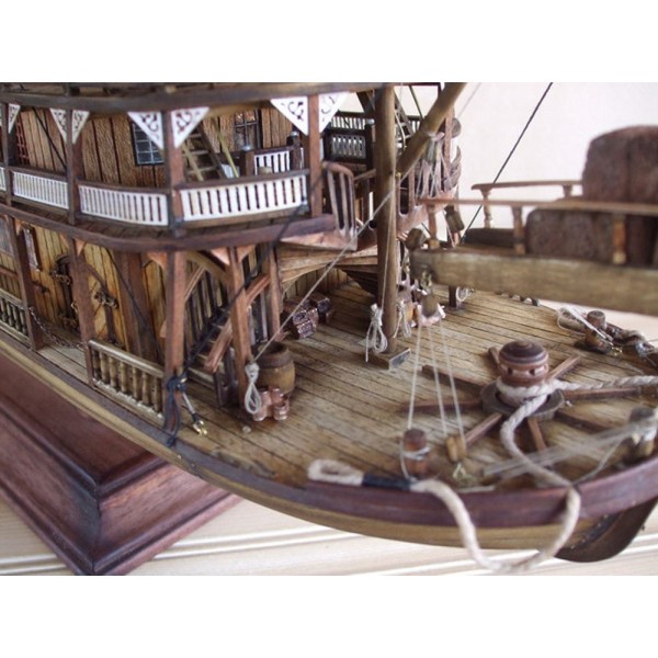 Maquette bateau à construire l'ironforge