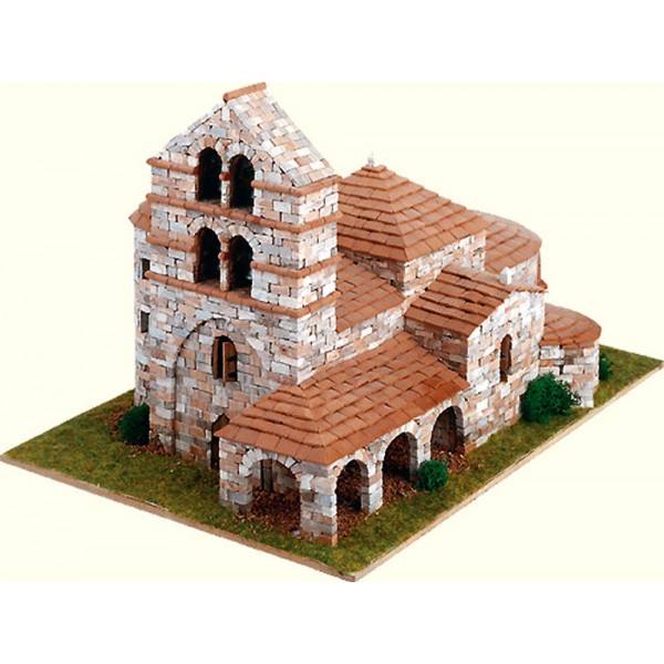 Maquette d'eglise romane 10. Maquette materiaux naturels a construire chez