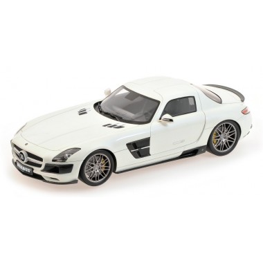 Miniature Brabus 700 Biturbo Coupé 2013 Miniature Brabus 700 Biturbo Coupé 2013