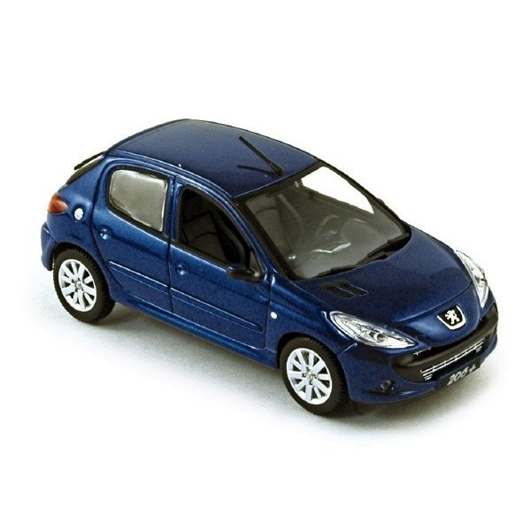 La Peugeot 206 RC revient encore chez Norev au 1/18