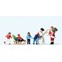  Figurines Pere-Noel, enfants et bonhomme de neige 