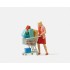  Figurine Femme avec caddy 
