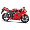 Miniature Kawasaki Ninja ZX-6R rouge