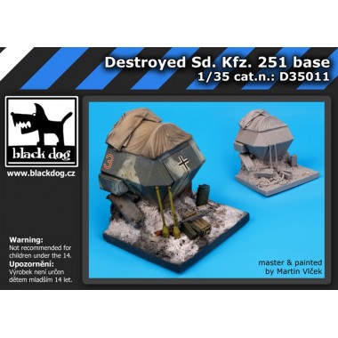 Destroyed Sd.Kfz.251 base