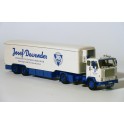 Miniature Volvo F88 avec remorque "Josef Dewender" 