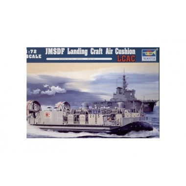 Maquette JMSDF Landing Craft Air Cushion (LCAC) Maquette JMSDF Landing Craft Air Cushion (LCAC)