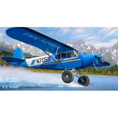 Maquette Piper PA-18 with Bushwheels Maquette Piper PA-18 with Bushwheels