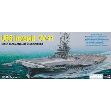 Maquette USS Intrepid CV-11