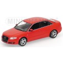 Miniature Audi A4 2004 rouge