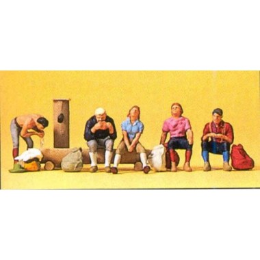 Figurines Au Puits Figurines Au Puits