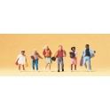 Figurines En Rentrant de l'Ecole