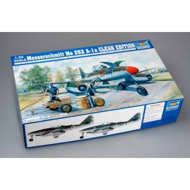 Maquette Messerchmitt Me 262 A-1a clear edition Maquette Messerchmitt Me 262 A-1a clear edition