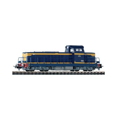 Locomotive diesel BB66000 SNCF livrée bleu roi Epoque 3
