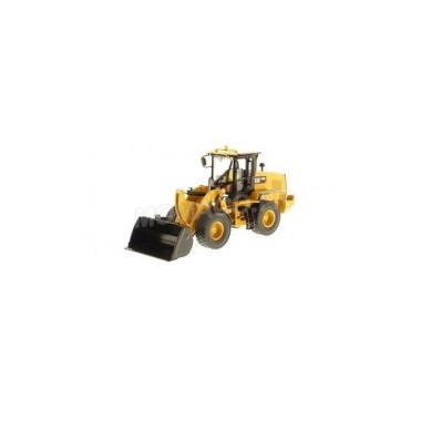 Miniature Caterpillar 938K chargeuse sur pneus avec godet - fourche et figurine Miniature Caterpillar 938K chargeuse sur pneus avec godet - fourche et figurine