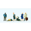 Figurines A la gare