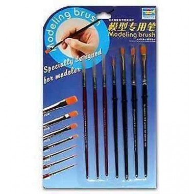 Set de 7 pinceaux et brosses Set de 7 pinceaux et brosses