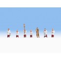 Figurines Prêtre et servants de messe