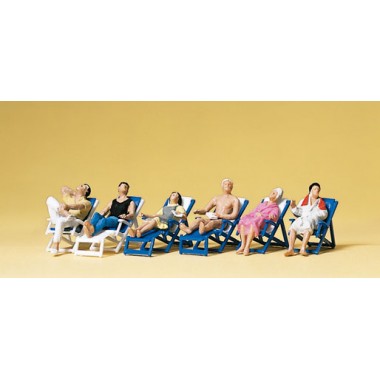 Figurines Personnes au repos sur chaise longue Figurines Personnes au repos sur chaise longue