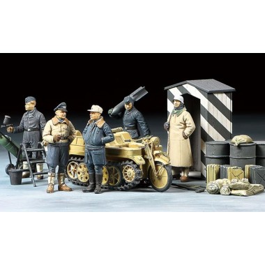 Maquette Personnel Luftwaffe + Kettenkrad Maquette Personnel Luftwaffe + Kettenkrad