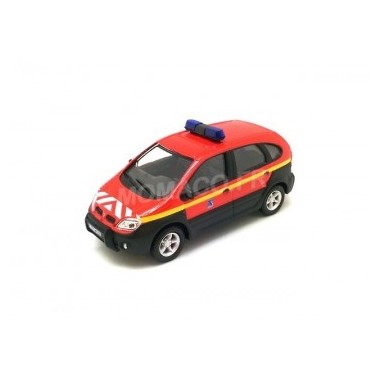 Miniature Renault Sénic 4X4 SDIS "02 AISNE" Miniature Renault Sénic 4X4 SDIS "02 AISNE"