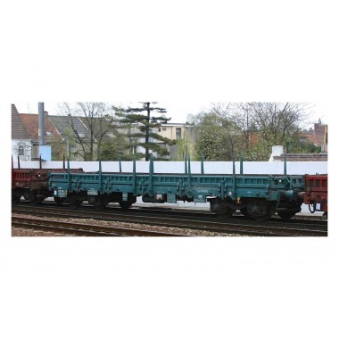 Wagon à bords plats REMMS livrée Turquoise avec plaques d'acier SNCB Wagon à bords plats REMMS livrée Turquoise avec plaques d'acier SNCB