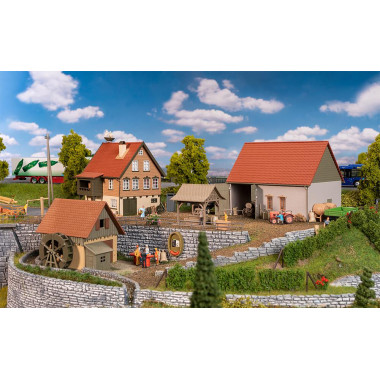 Coffret promotionnel Maquettes "A la campagne" HO (Maison, ferme, grange, moulin, accessoires)