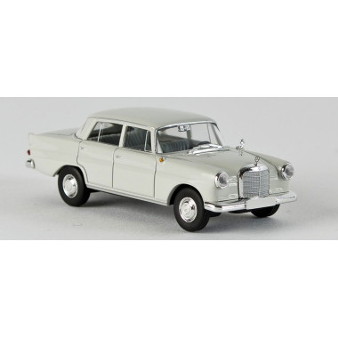 Miniature Mercedes Benz 190c (W 110), gris clair