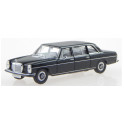 Miniature Mercedes 220 Limousine noire