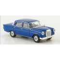 Miniature Mercedes Benz 190c (W110), bleu capri