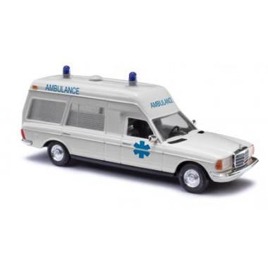 Miniature Ambulance Mercedes Benz VF123