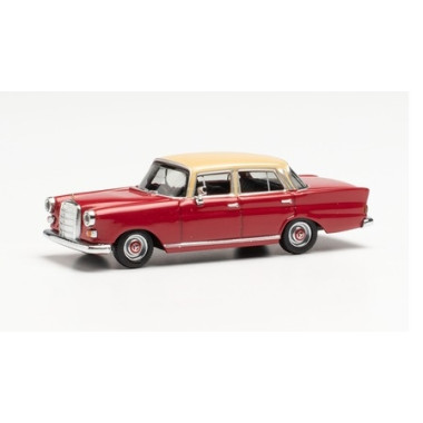 Miniature Mercedes-Benz 200 rouge avec toit crème Miniature Mercedes-Benz 200 rouge avec toit crème